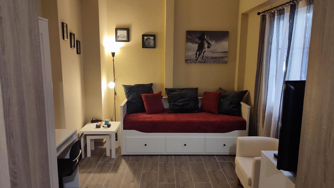 Kostas Appartment Thessaloniki Exterior photo